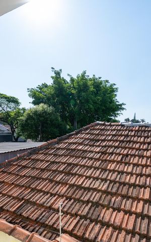 Casa à venda com 169m², 3 quartos e 2 vagas Casa à venda com 169m², 3 quartos e 2 vagasVista do Quarto 2