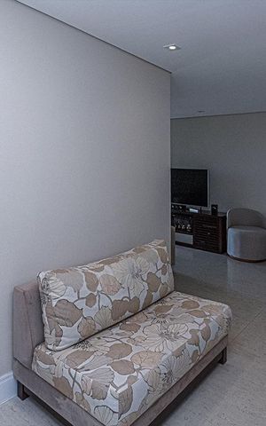 Apartamento à venda com 90m², 3 quartos e 2 vagas Apartamento à venda com 90m², 3 quartos e 2 vagasSala 2