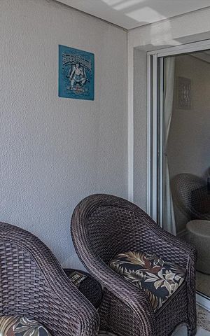 Apartamento à venda com 90m², 3 quartos e 2 vagas Apartamento à venda com 90m², 3 quartos e 2 vagasSacada da Sala
