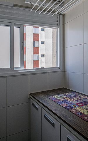 Apartamento à venda com 90m², 3 quartos e 2 vagas Apartamento à venda com 90m², 3 quartos e 2 vagasÁrea de Serviço