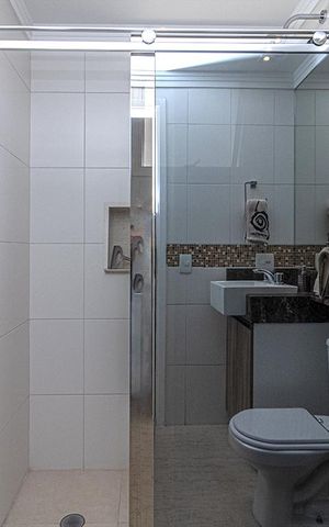 Apartamento à venda com 90m², 3 quartos e 2 vagas Apartamento à venda com 90m², 3 quartos e 2 vagasBanheiro Social