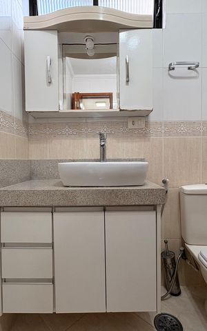 Apartamento à venda com 65m², 2 quartos e 1 vaga Apartamento à venda com 65m², 2 quartos e 1 vagaBanheiro