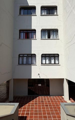 Apartamento à venda com 65m², 2 quartos e 1 vaga Apartamento à venda com 65m², 2 quartos e 1 vagaFachada