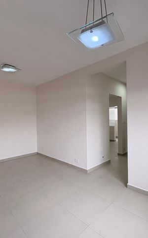 Apartamento à venda com 65m², 2 quartos e 1 vaga Apartamento à venda com 65m², 2 quartos e 1 vagaSala