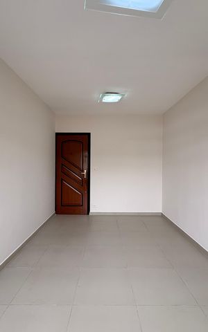 Apartamento à venda com 65m², 2 quartos e 1 vaga Apartamento à venda com 65m², 2 quartos e 1 vagaSala