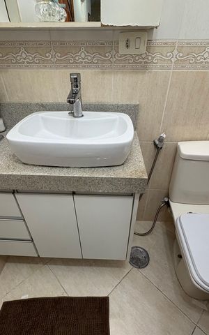 Apartamento à venda com 65m², 2 quartos e 1 vaga Apartamento à venda com 65m², 2 quartos e 1 vagaBanheiro