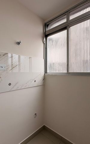 Apartamento à venda com 65m², 2 quartos e 1 vaga Apartamento à venda com 65m², 2 quartos e 1 vagaÁrea de serviço