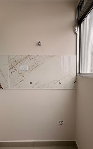Apartamento à venda com 65m², 2 quartos e 1 vaga Apartamento à venda com 65m², 2 quartos e 1 vagaÁrea de serviço