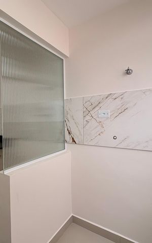 Apartamento à venda com 65m², 2 quartos e 1 vaga Apartamento à venda com 65m², 2 quartos e 1 vagaÁrea de serviço