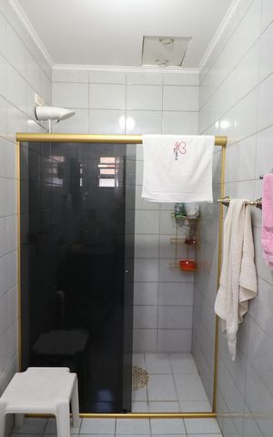 Casa para alugar com 180m², 3 quartos e 3 vagasBanheiro da Suíte