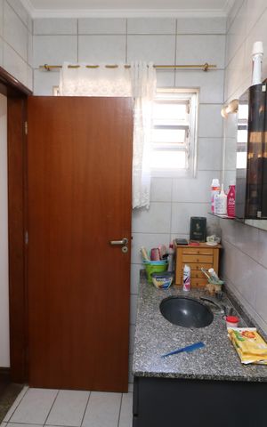Casa para alugar com 180m², 3 quartos e 3 vagasBanheiro da Suíte