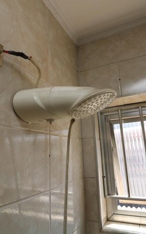 Casa para alugar com 180m², 3 quartos e 3 vagasBanheiro