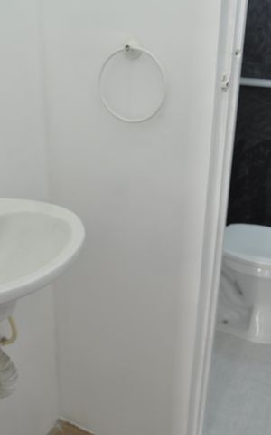 Casa para alugar com 70m², 2 quartos e sem vagaBanheiro