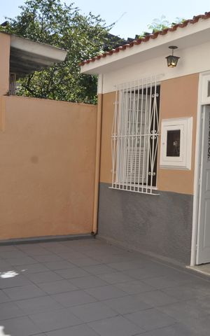 Casa para alugar com 70m², 2 quartos e sem vagaÁrea comum