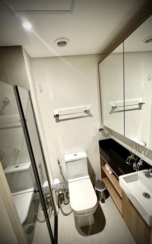 Studio para alugar com 30m², 1 quarto e sem vaga Studio para alugar com 30m², 1 quarto e sem vagaBanheiro