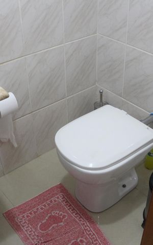 Casa à venda com 158m², 2 quartos e 2 vagasLavabo