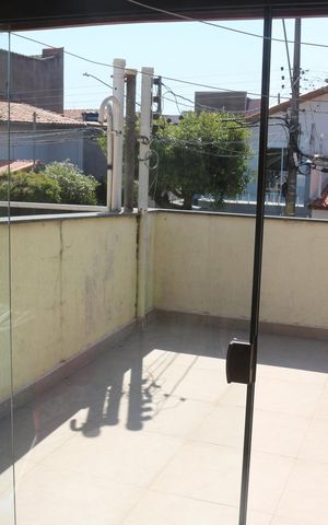 Casa à venda com 158m², 2 quartos e 2 vagasVaranda