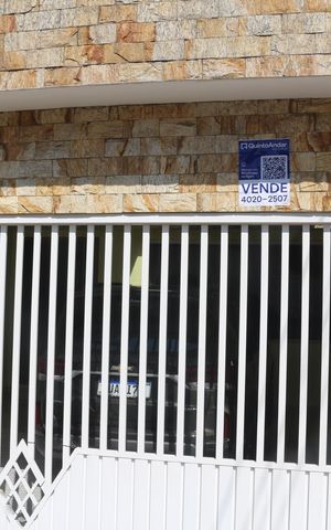 Casa à venda com 158m², 2 quartos e 2 vagasPlaquinha