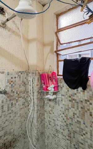 Studio à venda com 22m², 1 quarto e sem vaga Studio à venda com 22m², 1 quarto e sem vagaBanheiro