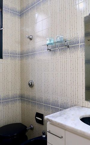 Apartamento à venda com 85m², 3 quartos e 1 vaga Apartamento à venda com 85m², 3 quartos e 1 vagaBanheiro