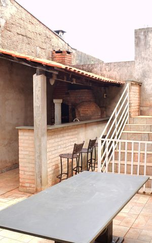 Casa para alugar com 183m², 3 quartos e 2 vagasQuintal