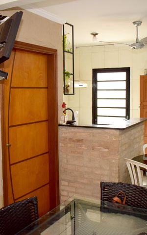 Casa para alugar com 183m², 3 quartos e 2 vagasCozinha