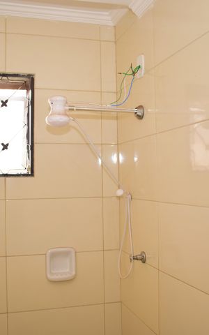 Casa para alugar com 183m², 3 quartos e 2 vagasBanheiro 2
