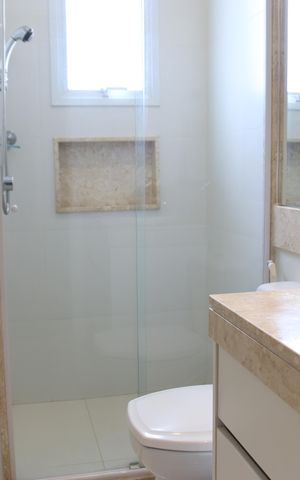Apartamento à venda com 264m², 4 quartos e 3 vagasBanheiro da Suíte 2