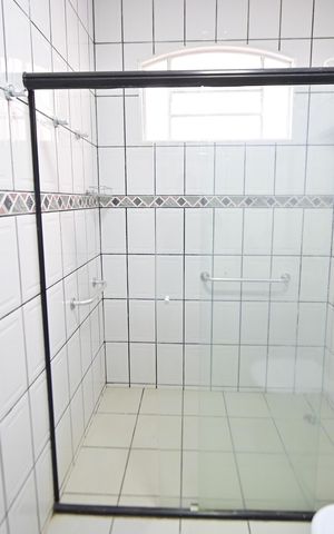 Casa para alugar com 300m², 5 quartos e 4 vagas Casa para alugar com 300m², 5 quartos e 4 vagasBanheiro da Suíte