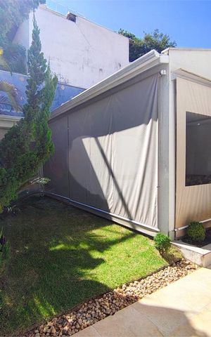 Casa à venda com 270m², 3 quartos e 2 vagas