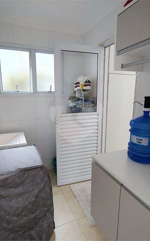 Casa à venda com 270m², 3 quartos e 2 vagas