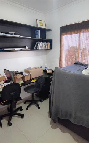 Casa à venda com 270m², 3 quartos e 2 vagas
