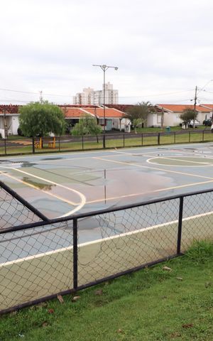 Casa de condomínio para alugar com 120m², 3 quartos e 2 vagasÁrea comum -Quadra Esportiva