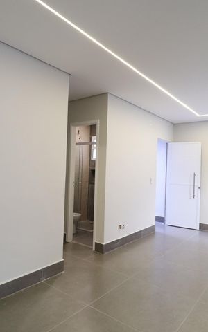 Casa de condomínio para alugar com 120m², 3 quartos e 2 vagasSala