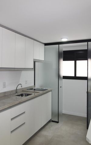 Apartamento à venda com 65m², 1 quarto e 1 vagaCozinha