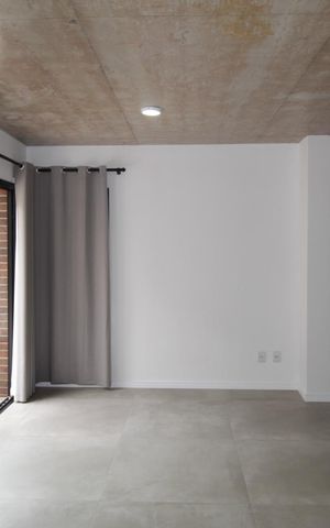 Apartamento à venda com 65m², 1 quarto e 1 vagaSala/Quarto