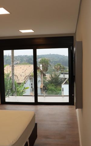 Casa de condomínio para alugar com 484m², 4 quartos e 3 vagasSuíte 4