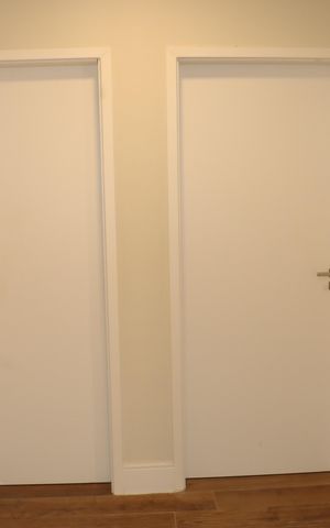 Casa de condomínio para alugar com 484m², 4 quartos e 3 vagasEscadaHall