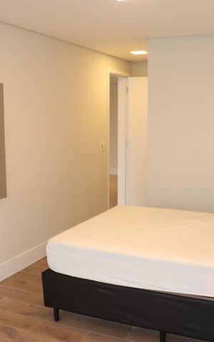 Casa de condomínio para alugar com 484m², 4 quartos e 3 vagasSuíte 4
