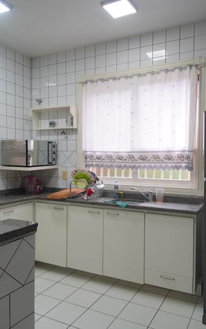 Casa para alugar com 490m², 3 quartos e 3 vagasCozinha