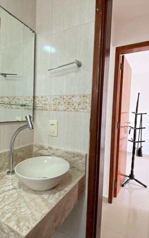 Apartamento à venda com 48m², 2 quartos e 1 vaga Apartamento à venda com 48m², 2 quartos e 1 vagaBanheiro
