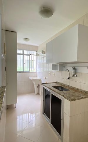 Apartamento à venda com 48m², 2 quartos e 1 vaga Apartamento à venda com 48m², 2 quartos e 1 vagaCozinha