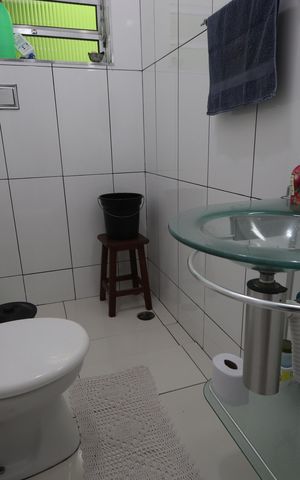 Casa à venda com 117m², 3 quartos e 2 vagasBanheiro 2
