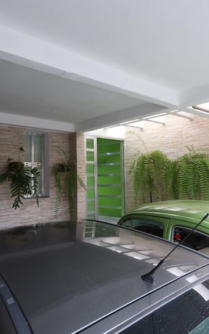 Casa à venda com 117m², 3 quartos e 2 vagasGaragem