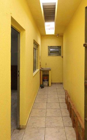 Casa para alugar com 49m², 1 quarto e sem vaga Casa para alugar com 49m², 1 quarto e sem vagaÁrea de Serviço