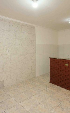 Casa para alugar com 49m², 1 quarto e sem vaga Casa para alugar com 49m², 1 quarto e sem vagaSala