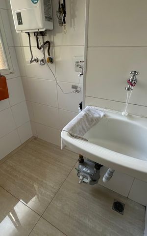 Apartamento à venda com 87m², 3 quartos e 1 vaga Apartamento à venda com 87m², 3 quartos e 1 vagaÁrea de Serviço