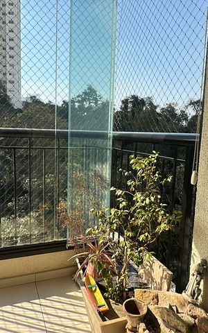 Apartamento à venda com 87m², 3 quartos e 1 vaga Apartamento à venda com 87m², 3 quartos e 1 vagaVaranda