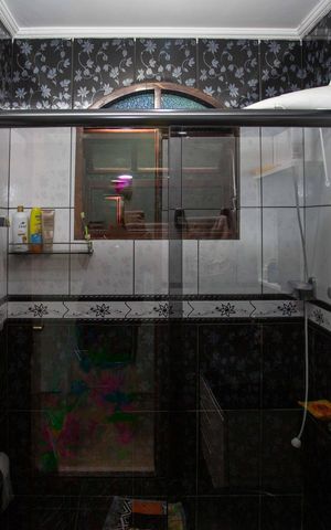 Casa à venda com 175m², 3 quartos e 2 vagasBanheiro Social 1