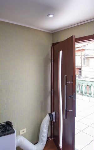 Casa à venda com 175m², 3 quartos e 2 vagasEscritório
